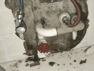 梁河卫生间漏水维修公司专业为您介绍下梁河查漏水的服务流程是怎么样的。首先需求找专业的师傅走效